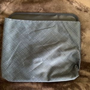Thirty-One Snap Pocket